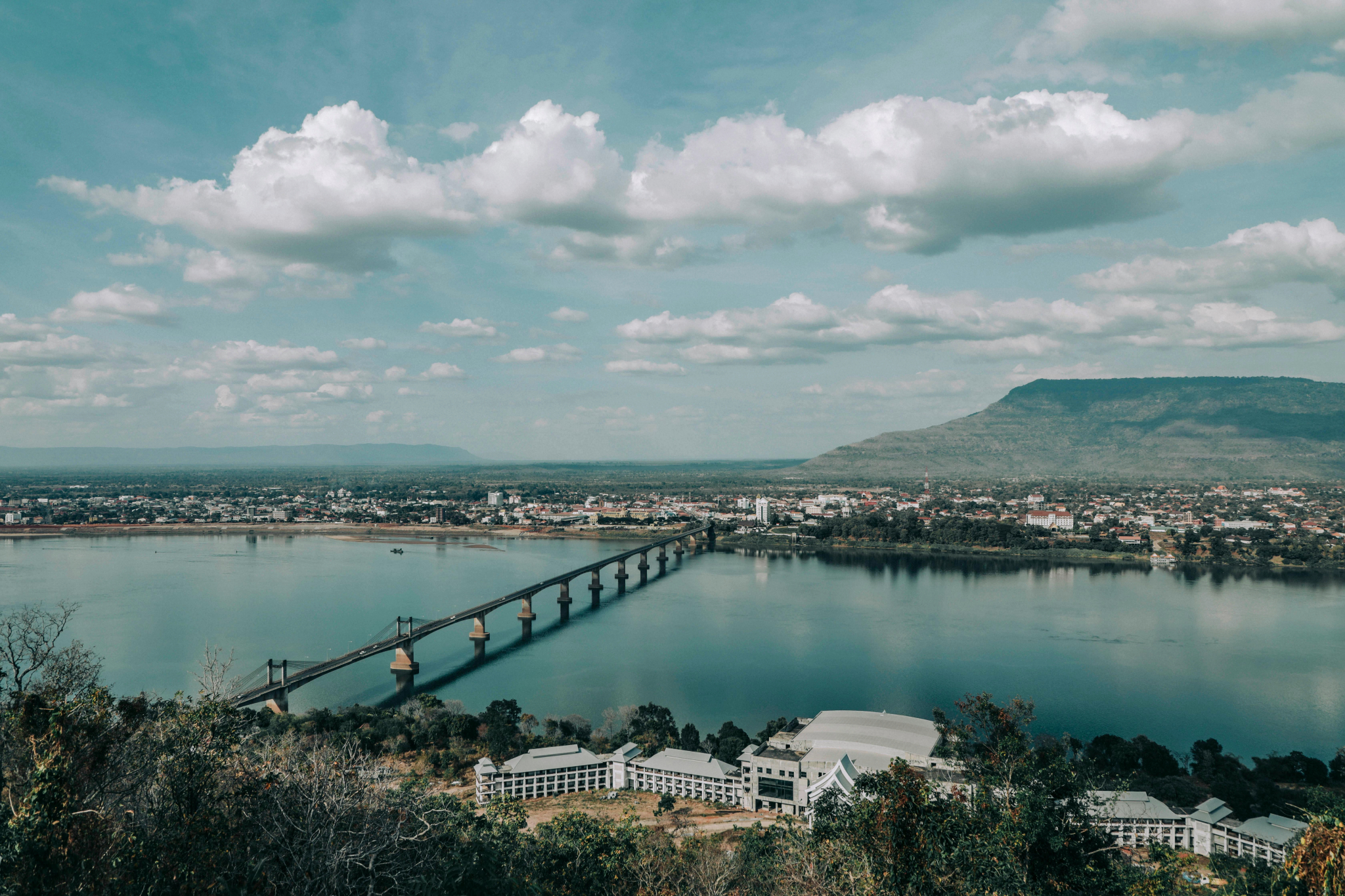 LAOS 6 NIGHTS 7 DAYS